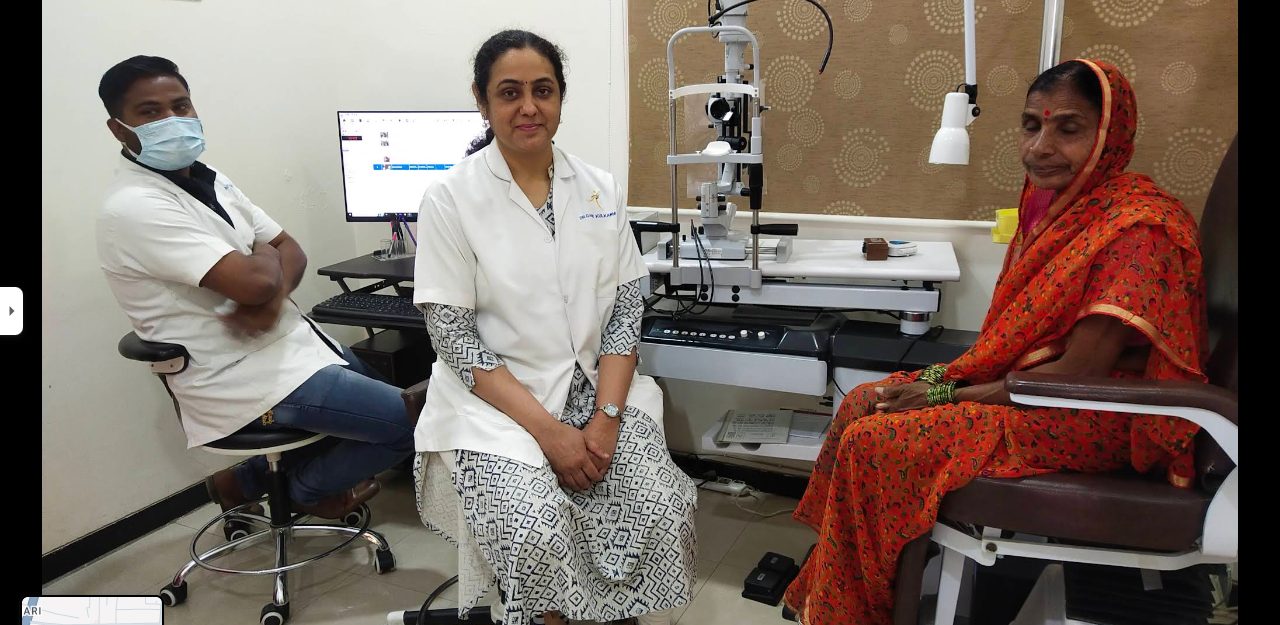 A doctor consultation in progress at Hazari Eye Hospital